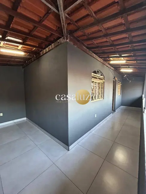 Foto 3 de Casa com 4 quartos à venda, 200m2 em Sarzedo - MG
