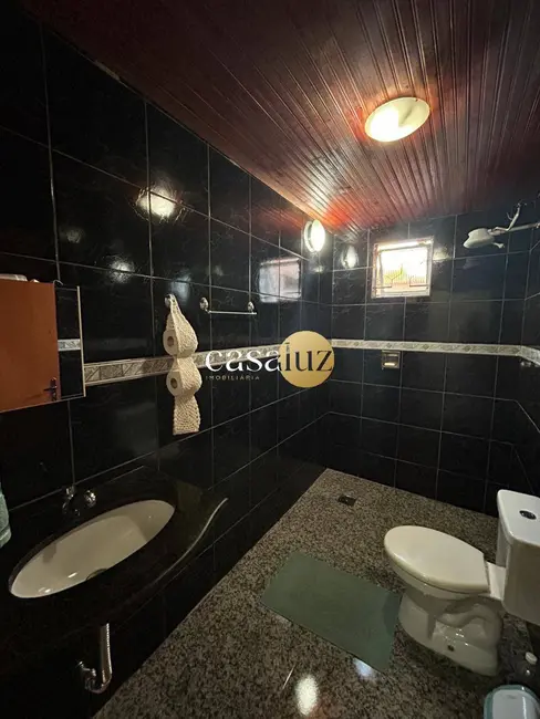 Foto 8 de Casa com 4 quartos à venda, 200m2 em Sarzedo - MG