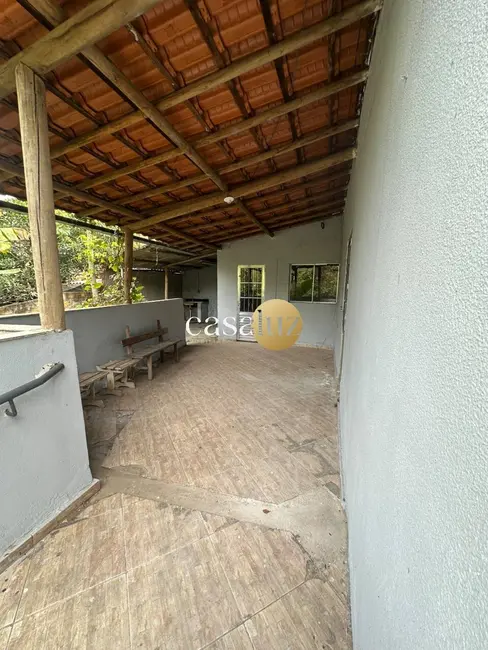 Foto 1 de Casa com 2 quartos à venda, 480m2 em Sarzedo - MG