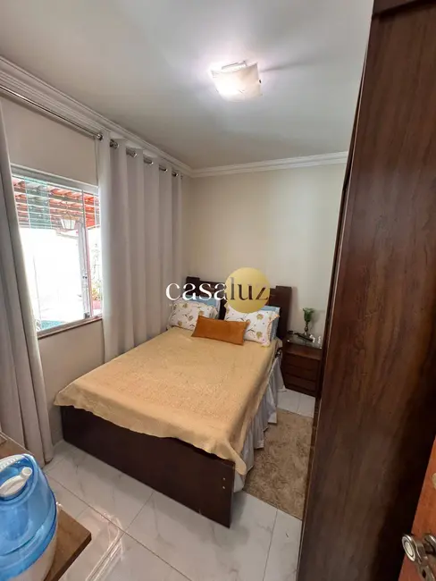 Foto 6 de Casa com 3 quartos à venda, 231m2 em Sarzedo - MG