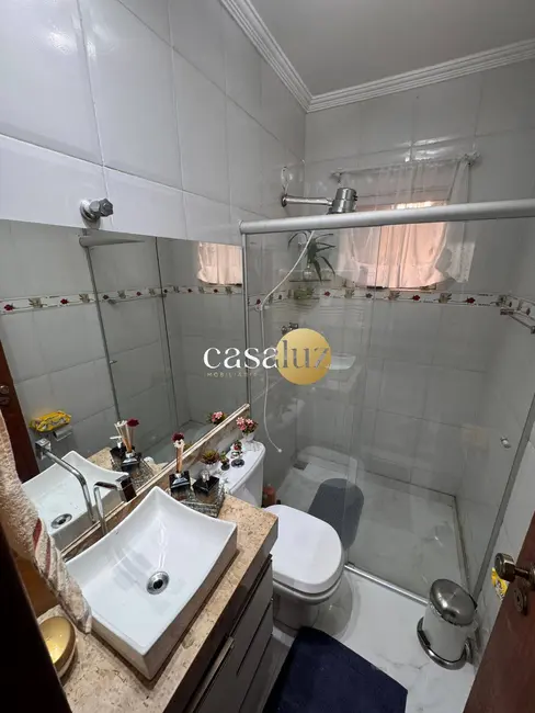 Foto 8 de Casa com 3 quartos à venda, 231m2 em Sarzedo - MG