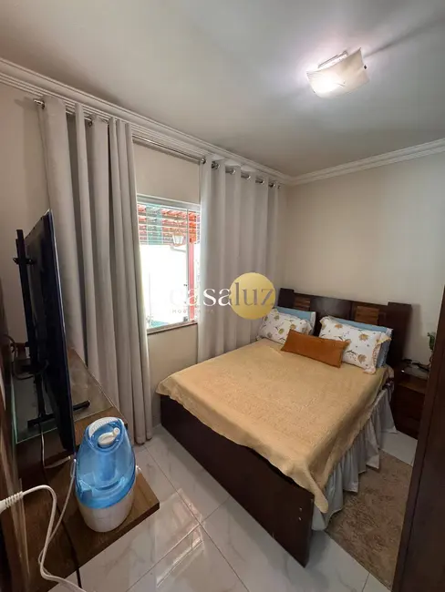 Foto 5 de Casa com 3 quartos à venda, 231m2 em Sarzedo - MG
