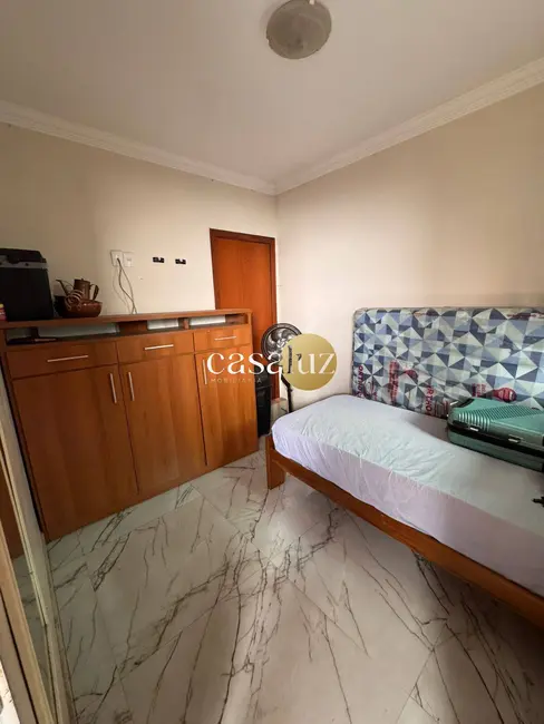 Foto 9 de Casa com 3 quartos à venda, 231m2 em Sarzedo - MG
