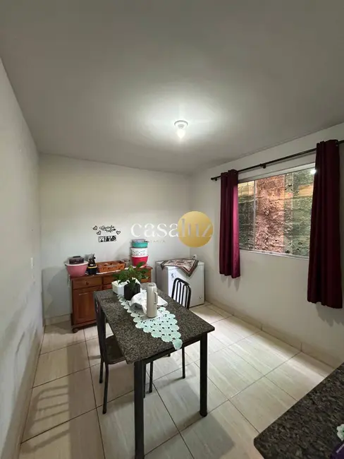 Foto 6 de Casa com 3 quartos à venda, 226m2 em Sarzedo - MG