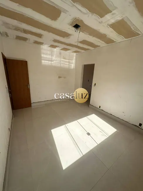 Foto 8 de Casa com 3 quartos à venda, 360m2 em Igarape - MG