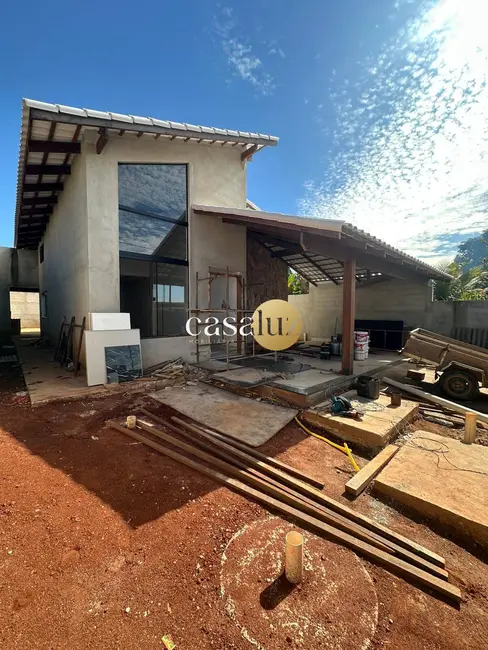 Foto 1 de Casa com 3 quartos à venda, 360m2 em Igarape - MG