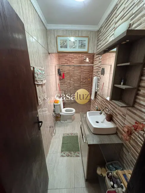 Casa com 3 quartos à venda, 200m2 em Ibirite - MG - imagem 5 Foto 5 de Casa com 3 quartos à venda, 200m2 em Ibirite - MG