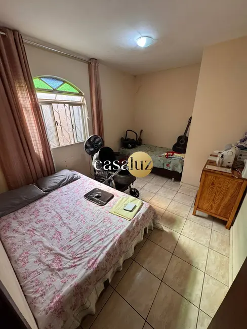 Casa com 3 quartos à venda, 200m2 em Ibirite - MG - imagem 4 Foto 4 de Casa com 3 quartos à venda, 200m2 em Ibirite - MG