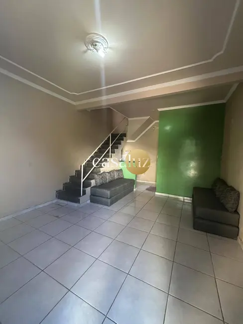 Foto 2 de Sítio / Rancho com 2 quartos à venda, 2500m2 em Petrovale, Betim - MG