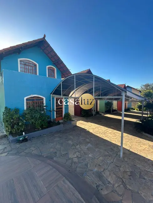 Foto 1 de Sítio / Rancho com 2 quartos à venda, 2500m2 em Petrovale, Betim - MG