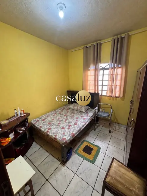 Foto 7 de Casa com 3 quartos à venda, 252m2 em Sarzedo - MG