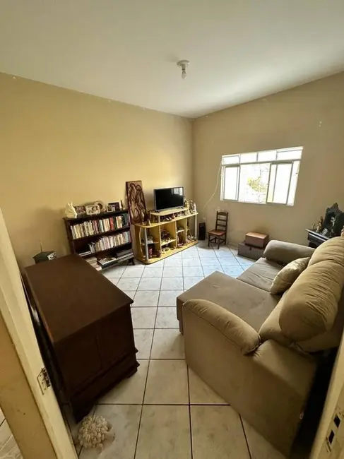 Foto 1 de Casa com 3 quartos à venda, 97m2 em Sarzedo - MG