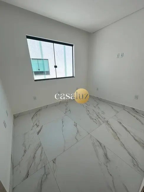 Foto 8 de Casa com 3 quartos à venda, 180m2 em Sarzedo - MG