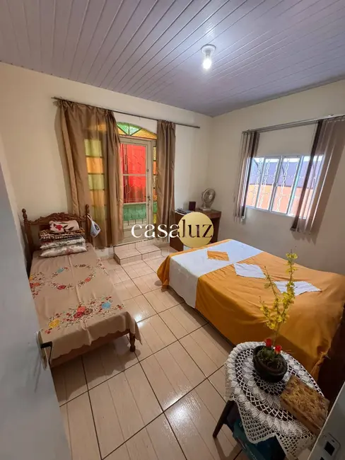Foto 5 de Casa com 3 quartos à venda, 380m2 em Sarzedo - MG