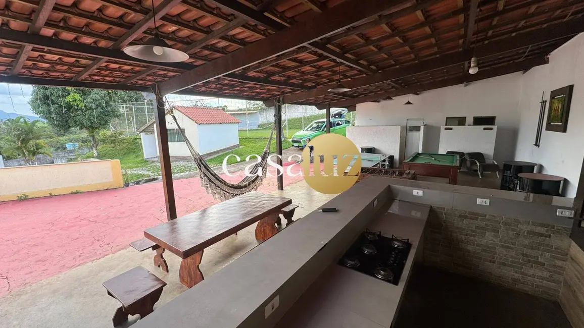Foto 5 de Sítio / Rancho com 5 quartos à venda, 3000m2 em Igarape - MG