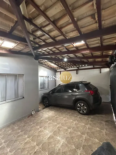 Foto 1 de Apartamento com 2 quartos à venda, 1561319m2 em Sarzedo - MG