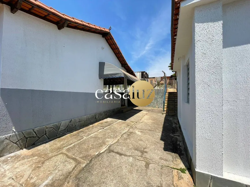 Foto 5 de Sítio / Rancho à venda, 720m2 em Sarzedo - MG