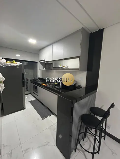 Foto 3 de Casa com 3 quartos à venda, 82m2 em Sarzedo - MG