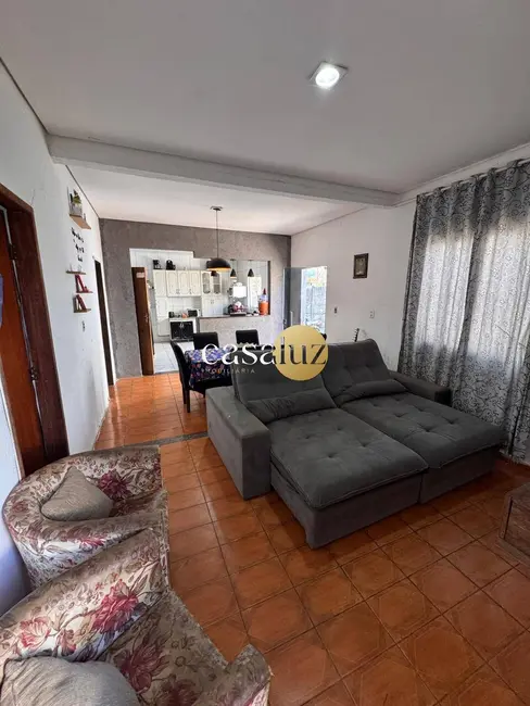 Casa com 2 quartos à venda, 300m2 em Jardim Nazareno, Betim - MG - imagem 1 Foto 1 de Casa com 2 quartos à venda, 300m2 em Jardim Nazareno, Betim - MG