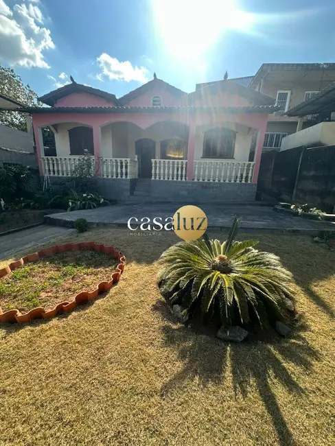 Casa com 3 quartos à venda, 360m2 em Nova Gameleira, Belo Horizonte - MG - imagem 1 Foto 1 de Casa com 3 quartos à venda, 360m2 em Nova Gameleira, Belo Horizonte - MG