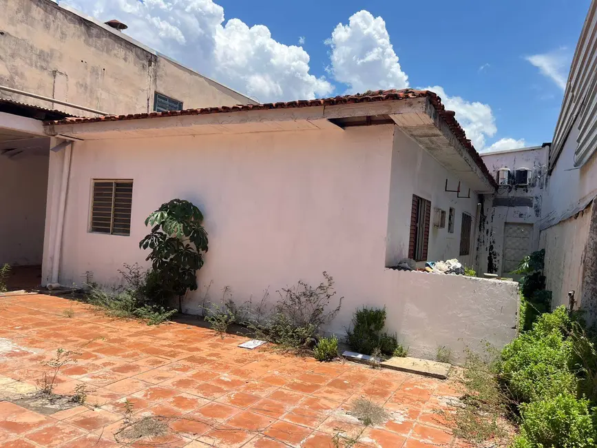 Sala Comercial à venda, 552m2 em Jardim Petrópolis, Cuiaba - MT - imagem 1 Foto 1 de Sala Comercial à venda, 552m2 em Jardim Petrópolis, Cuiaba - MT