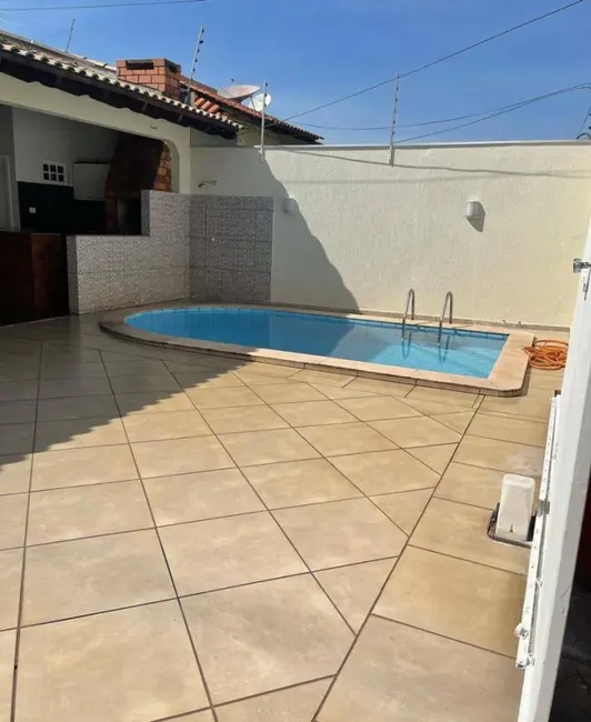 Foto 2 de Casa com 4 quartos à venda, 300m2 em Recanto dos Pássaros, Cuiaba - MT