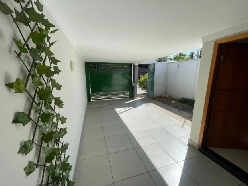 Foto 1 de Casa com 3 quartos à venda em Jardim Universitário, Cuiaba - MT