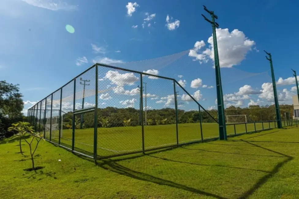 Foto 4 de Lote de Condomínio à venda, 300m2 em Cuiaba - MT