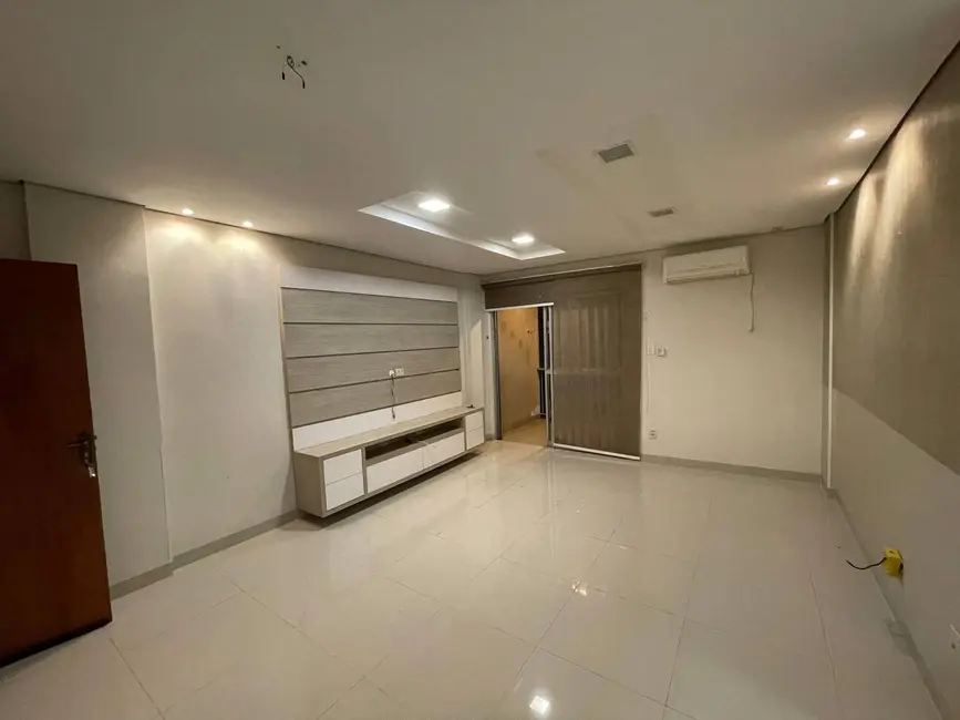 Apartamento com 3 quartos à venda, 100m2 em Alvorada, Cuiaba - MT - imagem 1 Foto 1 de Apartamento com 3 quartos à venda, 100m2 em Alvorada, Cuiaba - MT