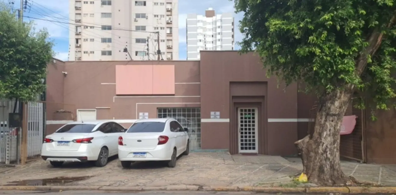 Foto 1 de Sala Comercial à venda, 440m2 em Quilombo, Cuiaba - MT