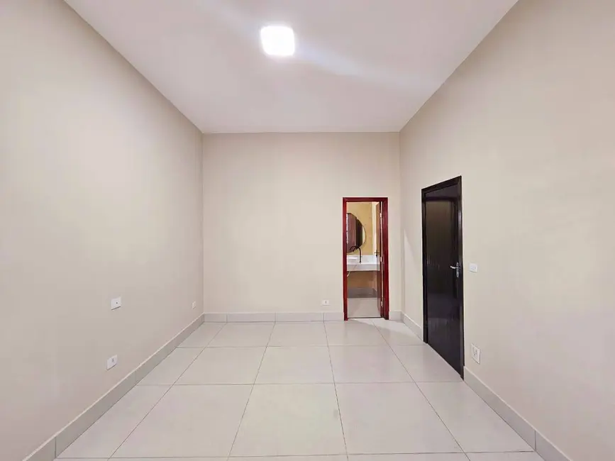 Casa com 3 quartos à venda, 298m2 em Praeiro, Cuiaba - MT - imagem 9 Foto 9 de Casa com 3 quartos à venda, 298m2 em Praeiro, Cuiaba - MT