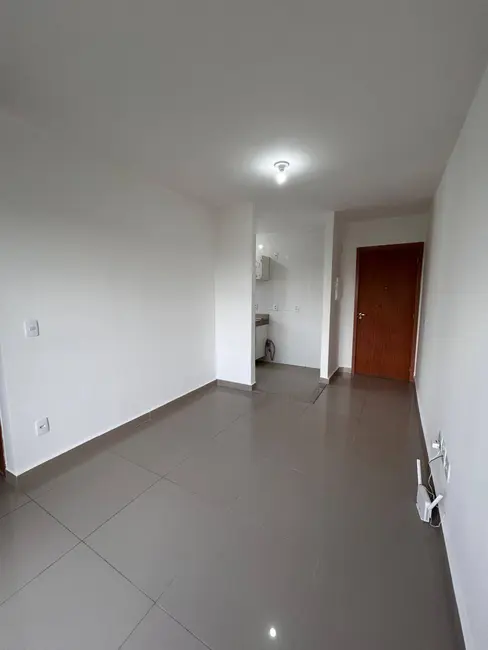 Foto 9 de Apartamento com 2 quartos para alugar, 44m2 em Despraiado, Cuiaba - MT