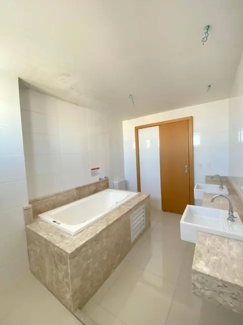 Apartamento com 4 quartos à venda, 226m2 em Quilombo, Cuiaba - MT - imagem 4 Foto 4 de Apartamento com 4 quartos à venda, 226m2 em Quilombo, Cuiaba - MT