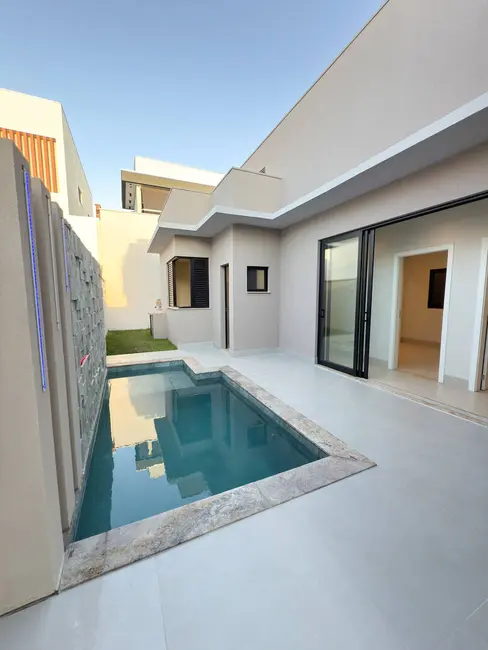 Foto 2 de Casa de Condomínio com 3 quartos à venda, 148m2 em Cuiaba - MT