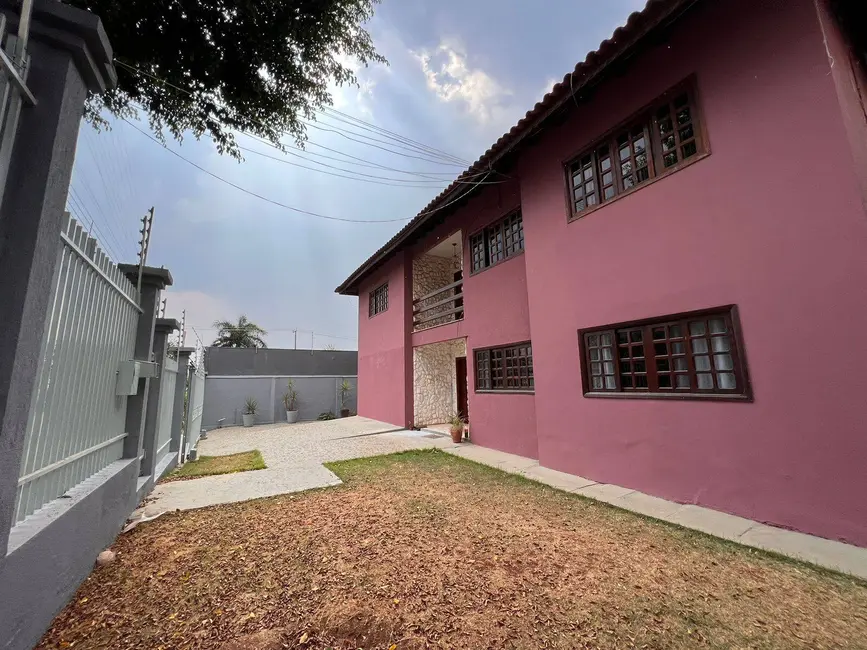 Casa com 5 quartos à venda e para alugar, 390m2 em Santa Rosa, Cuiaba - MT - imagem 3 Foto 3 de Casa com 5 quartos à venda e para alugar, 390m2 em Santa Rosa, Cuiaba - MT