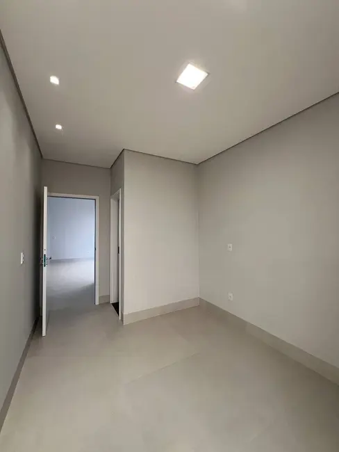 Foto 7 de Casa de Condomínio à venda, 160m2 em Cuiaba - MT