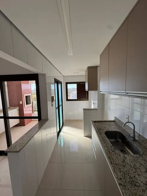 Foto 7 de Apartamento com 3 quartos à venda, 100m2 em Alvorada, Cuiaba - MT