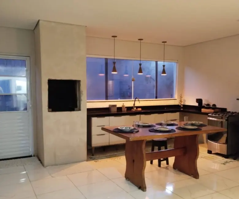 Foto 1 de Casa de Condomínio com 3 quartos à venda, 89m2 em Jardim Imperial, Cuiaba - MT