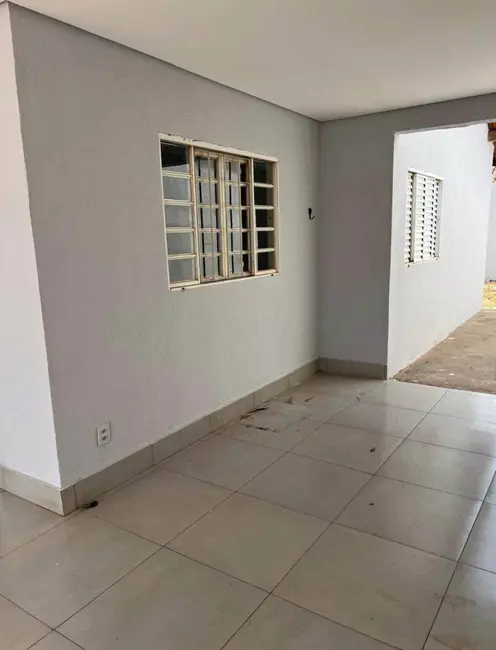 Foto 3 de Casa com 3 quartos à venda, 44m2 em Residencial Nova Canaã, Cuiaba - MT