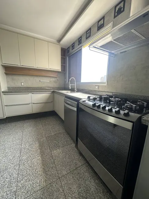 Apartamento com 3 quartos à venda, 180m2 em Bosque da Saúde, Cuiaba - MT - imagem 8 Foto 8 de Apartamento com 3 quartos à venda, 180m2 em Bosque da Saúde, Cuiaba - MT