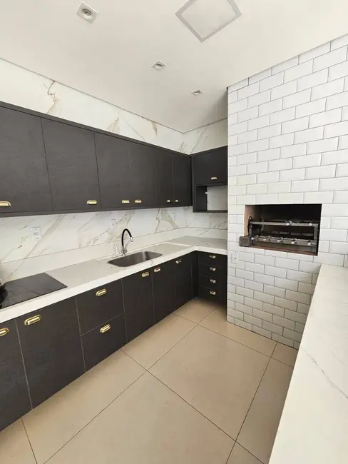 Foto 12 de Casa para alugar, 322m2 em Boa Esperança, Cuiaba - MT