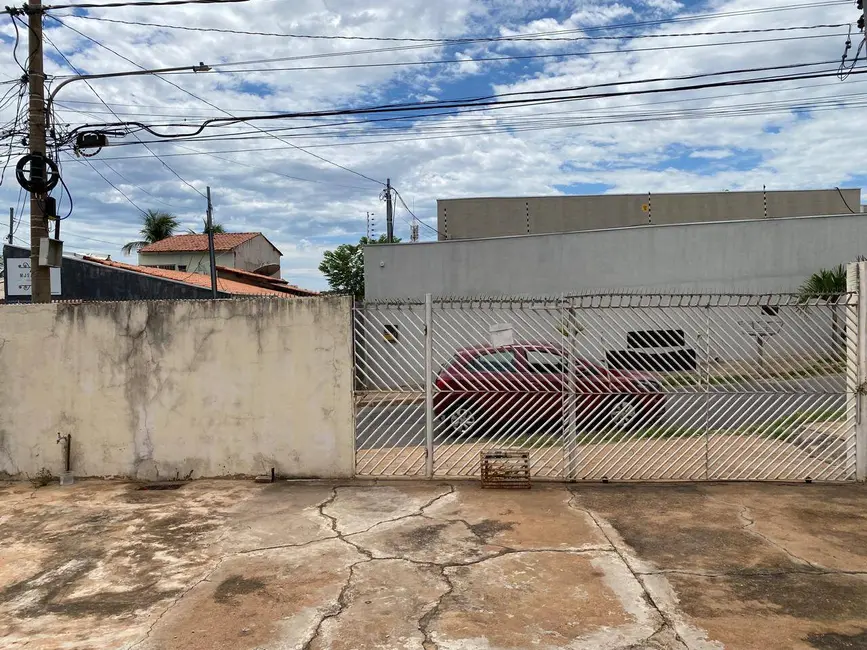 Casa com 4 quartos à venda, 250m2 em Cidade Alta, Cuiaba - MT - imagem 2 Foto 2 de Casa com 4 quartos à venda, 250m2 em Cidade Alta, Cuiaba - MT