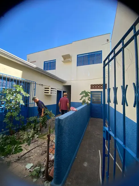 Foto 5 de Casa com 7 quartos à venda, 190m2 em Centro-Norte, Cuiaba - MT