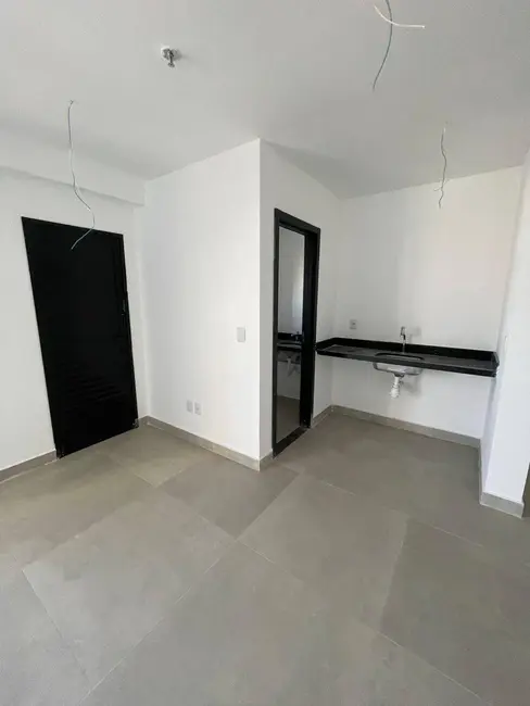 Sala Comercial à venda e para alugar, 50m2 em Quilombo, Cuiaba - MT - imagem 9 Foto 9 de Sala Comercial à venda e para alugar, 50m2 em Quilombo, Cuiaba - MT