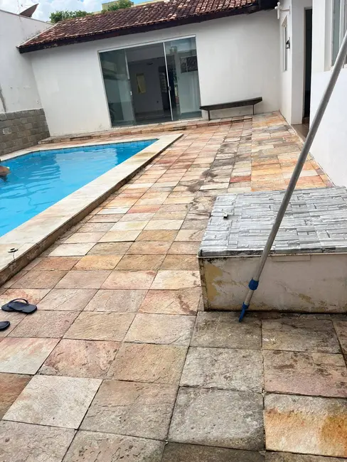 Casa com 4 quartos à venda e para alugar, 360m2 em Morada do Ouro, Cuiaba - MT - imagem 4 Foto 4 de Casa com 4 quartos à venda e para alugar, 360m2 em Morada do Ouro, Cuiaba - MT