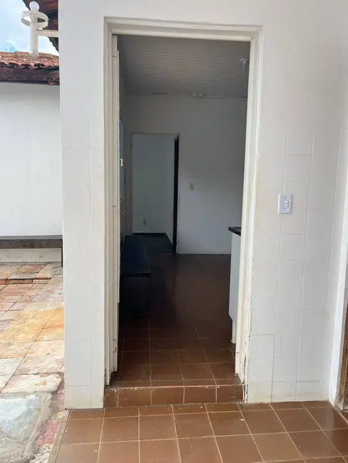 Casa com 4 quartos à venda e para alugar, 360m2 em Morada do Ouro, Cuiaba - MT - imagem 7 Foto 7 de Casa com 4 quartos à venda e para alugar, 360m2 em Morada do Ouro, Cuiaba - MT