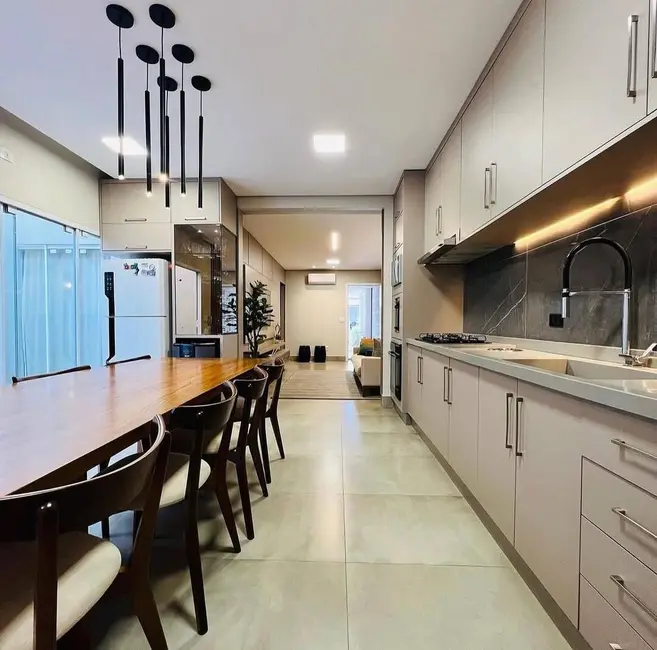 Foto 9 de Casa com 3 quartos à venda, 125m2 em Parque Residencial das Nações Indígenas, Cuiaba - MT