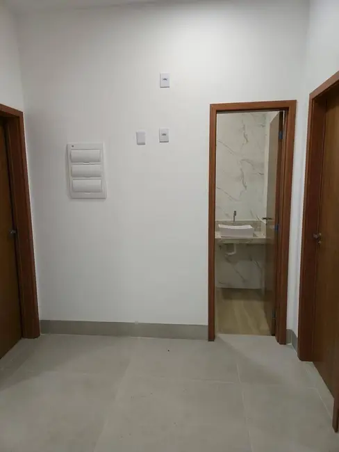 Casa com 3 quartos à venda, 122m2 em Santa Cruz, Cuiaba - MT - imagem 8 Foto 8 de Casa com 3 quartos à venda, 122m2 em Santa Cruz, Cuiaba - MT