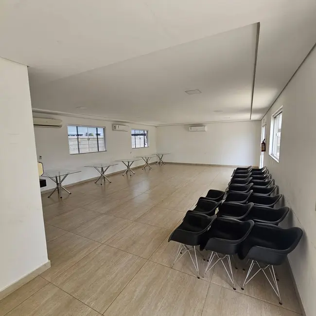 Foto 3 de Apartamento com 2 quartos à venda, 41m2 em Centro-Sul, Varzea Grande - MT
