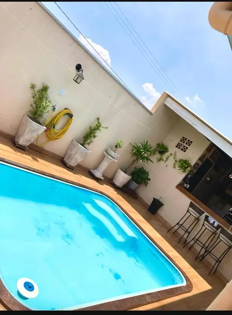 Foto 1 de Casa com 1 quarto à venda em Jardim Florianópolis, Cuiaba - MT